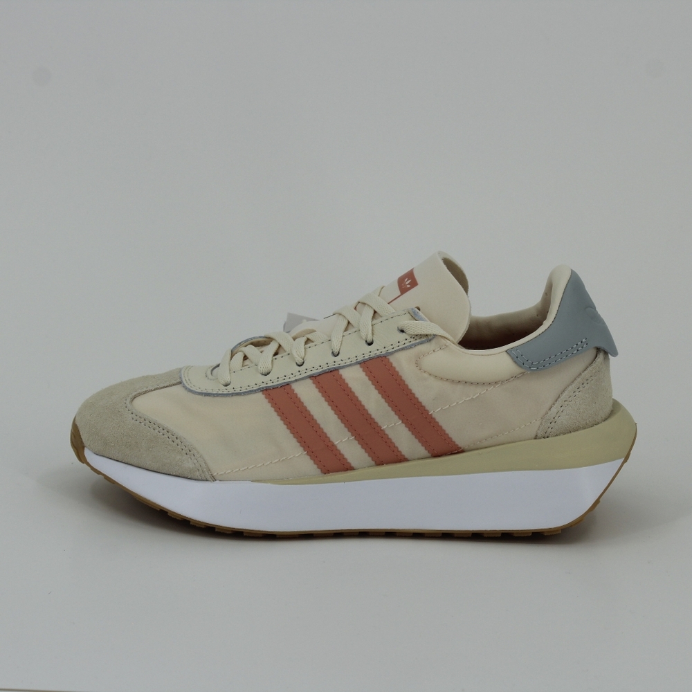 Adidas‎ Originals Country XLG J Wonder White/Clay Size 6Y (7.5US Women's)